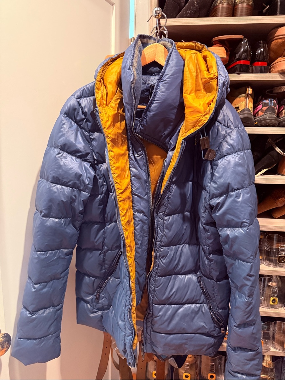 Gutteridge Men's Blue Puffer Jacket with Yellow Lining